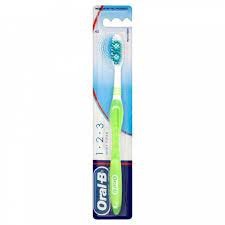 Oral-B periuta de dinti Shiny Clean Medium